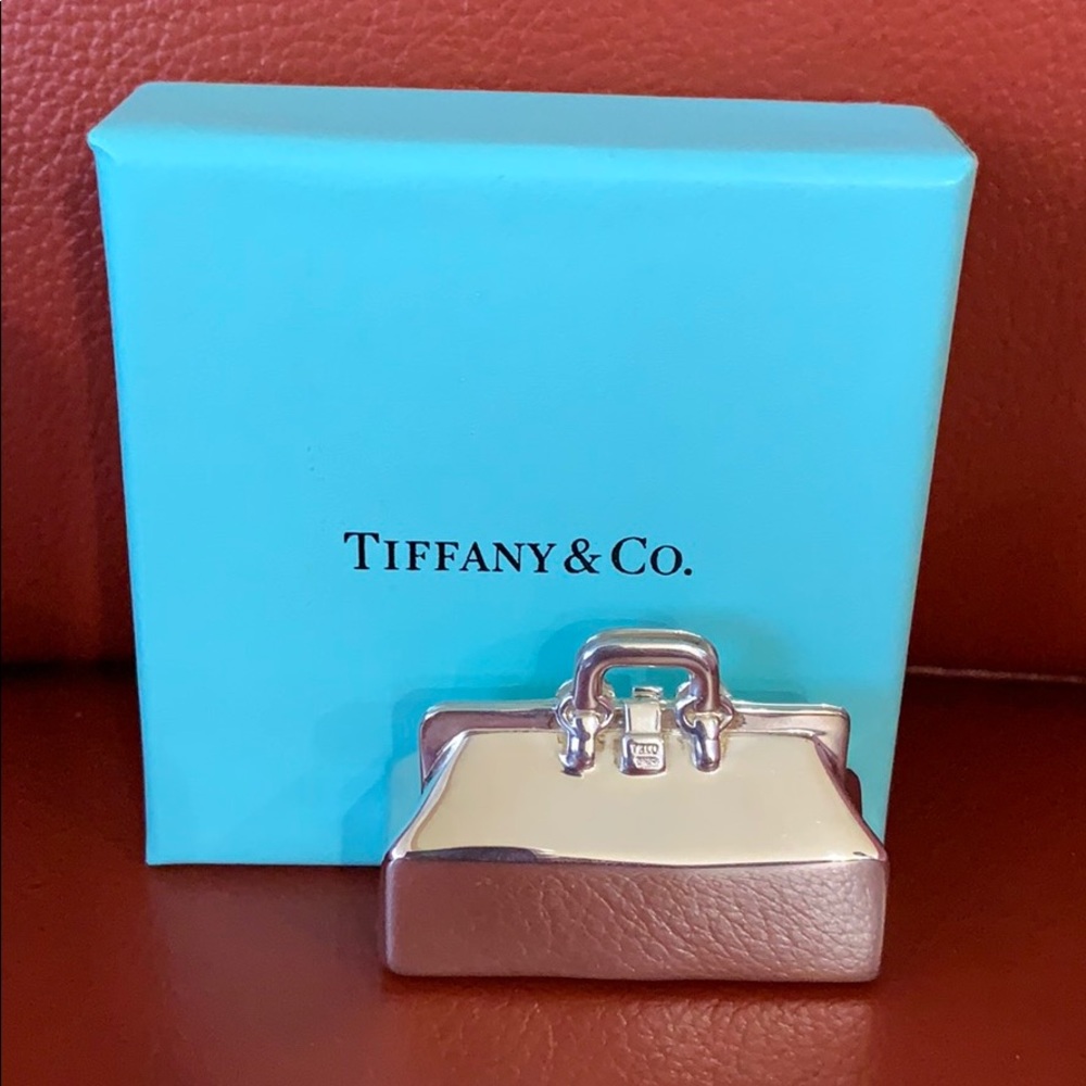TIFFANY & CO Authentic sterling 925 pill box - Picture 1 of 4
